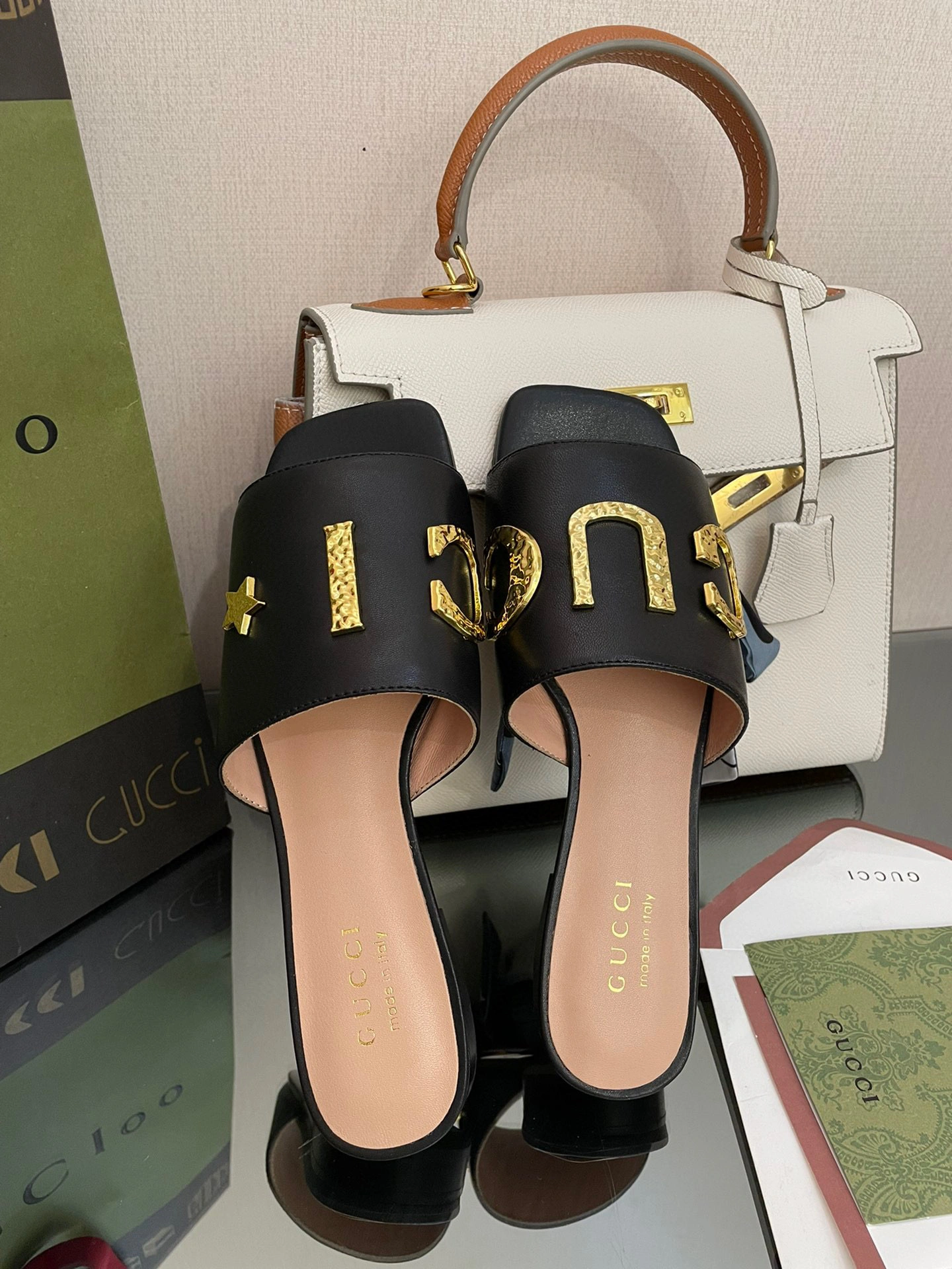 coco- heel height ：1.0Cm Sheepskin item:B-X158J2323